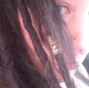 Meet your Posher, Cassandra